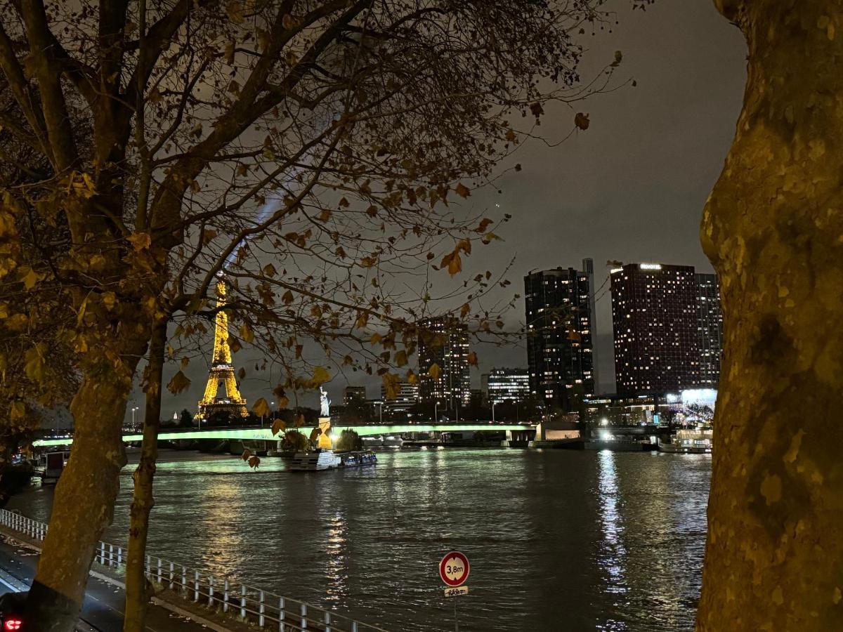 Appartement Vue Tour Eiffel Paris 16 Eme エクステリア 写真